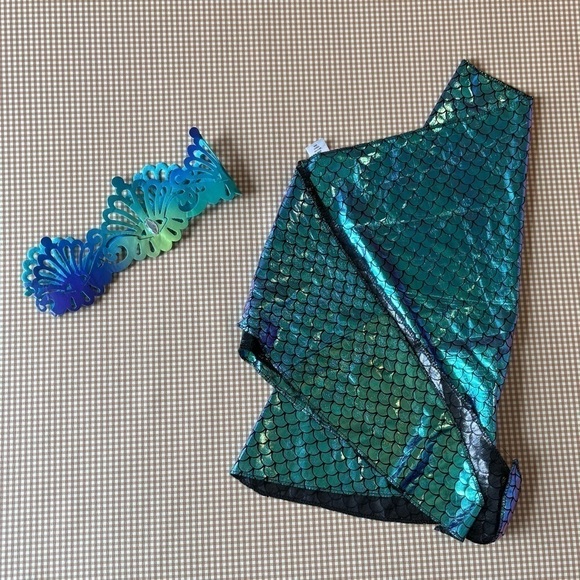 Target Hyde & Eek women’s one size mermaid 2 PIECE costume - Picture 1 of 13